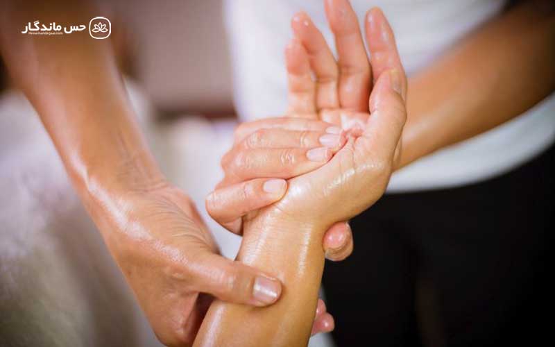 تفاوت ماساژ فورهند با ماساژ های دیگر